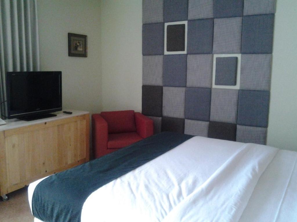 Chara Hotel Bandung Quarto foto